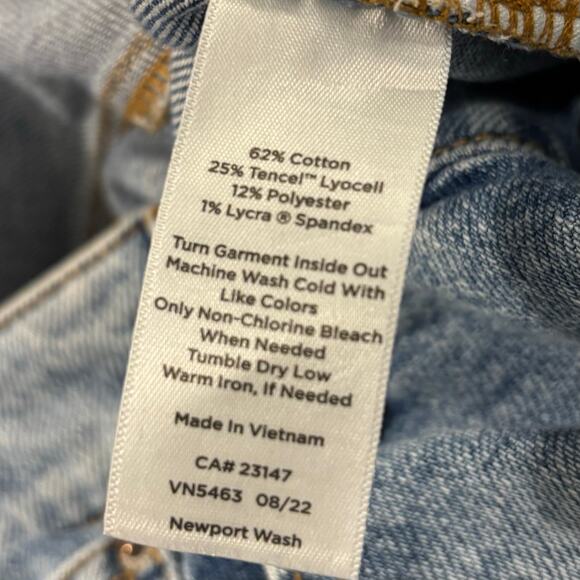 TALBOTS high waist straight ankle jeans, Newport Wash, light wash Size, 8 - Picture 11 of 11